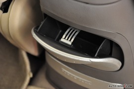 2009款江淮瑞鹰2.0L两驱基本型