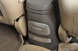 2009款江淮瑞鹰2.0L两驱基本型