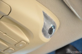 2009款江淮瑞鹰2.0L两驱基本型