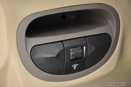 2009款江淮瑞鹰2.0L两驱基本型