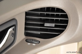 2009款江淮瑞鹰2.0L两驱基本型