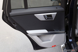 2009款奔驰GLK350试驾