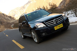 2009款奔驰GLK350试驾