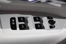 沃尔沃XC90四座荣誉版