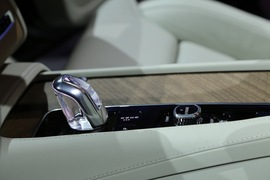 沃尔沃XC90四座荣誉版
