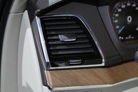 沃尔沃XC90四座荣誉版