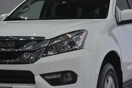 五十铃MU-X上海车展实拍