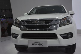 五十铃MU-X上海车展实拍