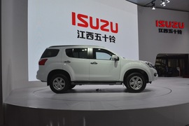 五十铃MU-X上海车展实拍