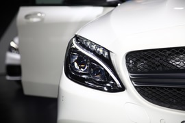 奔驰C63