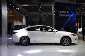 雷克萨斯ES300h