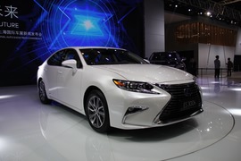 雷克萨斯ES300h