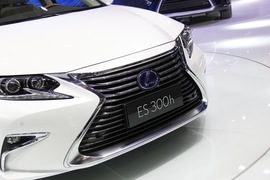 雷克萨斯ES300h