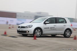 2009款大众高尔夫6试驾