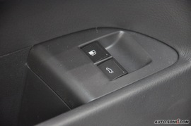 2010款大众途锐V8