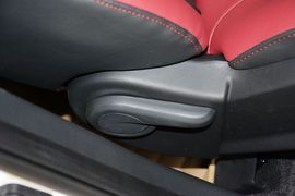 2015款长安致尚XT