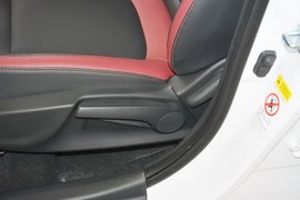 2015款长安致尚XT