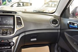 2015款长安致尚XT