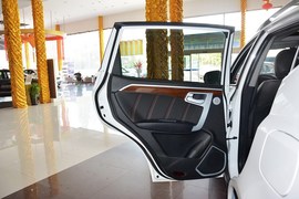 2015款吉利GX7运动版2.0L自动尊享型