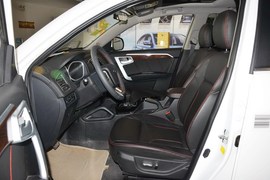 2015款吉利GX7运动版2.0L自动尊享型