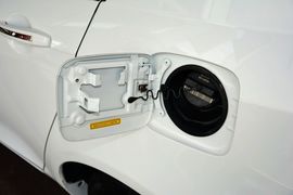 2014款吉利新帝豪两厢