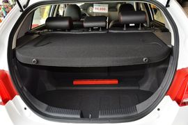 2014款吉利新帝豪两厢