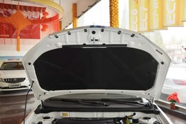 2014款吉利新帝豪两厢