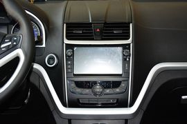 2014款吉利新帝豪两厢