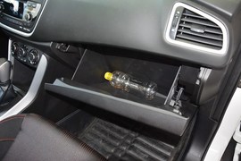 2014款铃木锋驭1.6