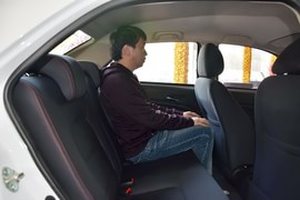 2014款吉利金刚1.5L手动进取型