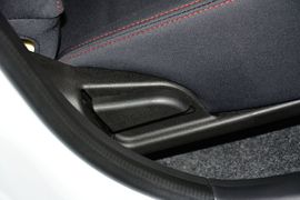 2014款吉利金刚1.5L手动进取型