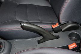 2014款吉利金刚1.5L手动进取型