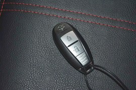 2014款铃木锋驭1.6