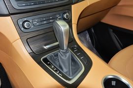   2015款华颂7 2.0T自动豪华型