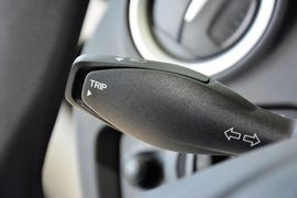 2013款福特嘉年华两厢1.5L自动品尚型