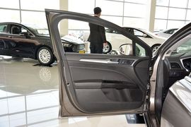 2013款福特蒙迪欧1.5L