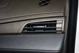 2014款丰田YARiS
