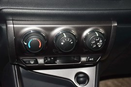2014款丰田YARiS