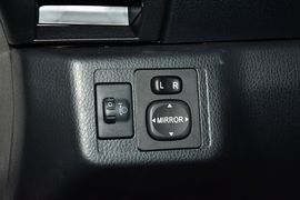 2014款丰田YARiS