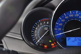 2014款丰田YARiS