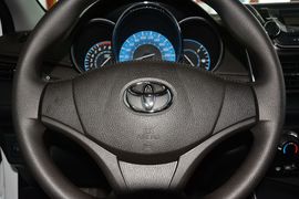 2014款丰田YARiS