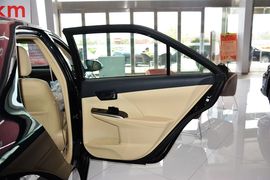 2015款丰田凯美瑞Hybrid