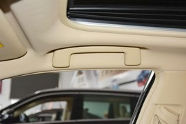 2015款丰田凯美瑞Hybrid