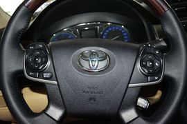 2015款丰田凯美瑞Hybrid