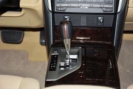 2015款丰田凯美瑞Hybrid