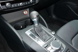 2015款奥迪A3三厢45TFSI