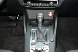 2015款奥迪A3三厢45TFSI