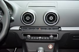 2015款奥迪A3三厢45TFSI