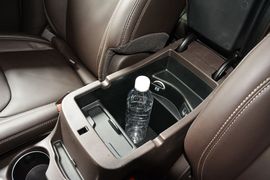   2014款Jeep自由光2.4L豪华版到店实拍