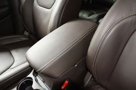 2014款Jeep自由光2.4L豪华版
